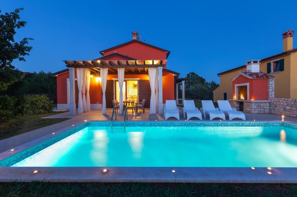 Villas Vilanija أوماغ المظهر الخارجي الصورة